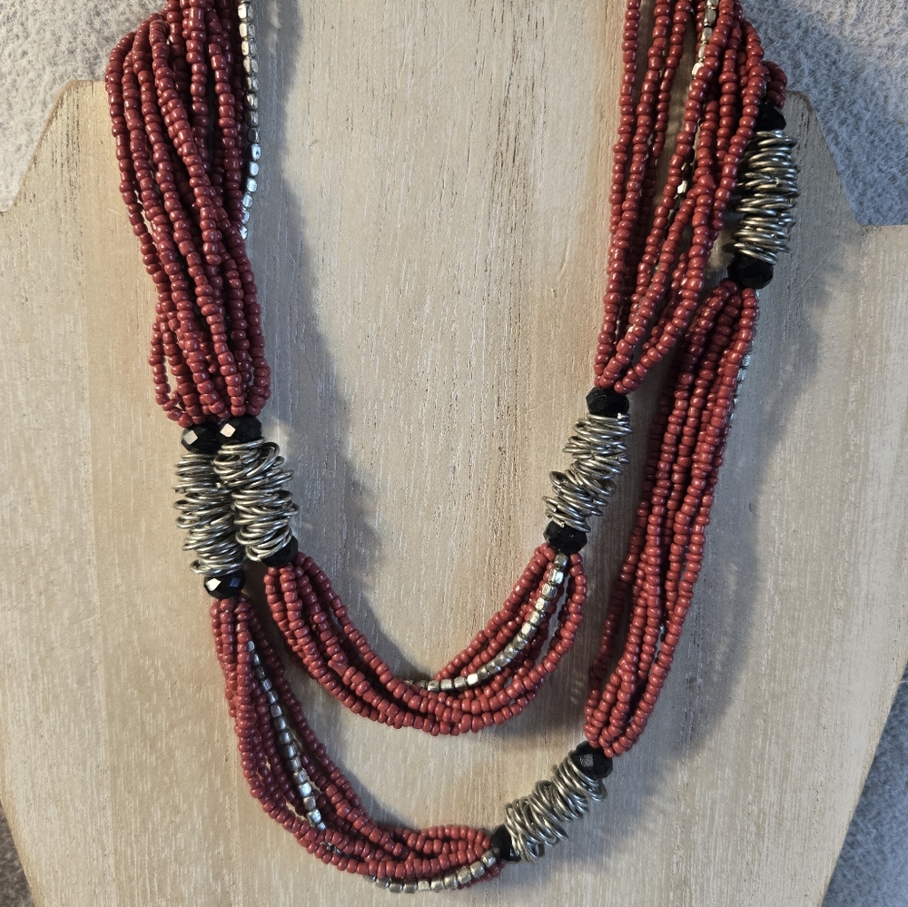 Elegant Red and Silver Beaded Necklace Black Faceted Beads 38"